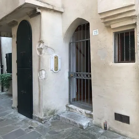 Calle Del Palazzo Feriehus *
